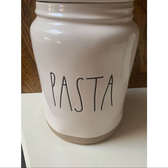 Rae Dunn Pasta - Picture 1 of 3